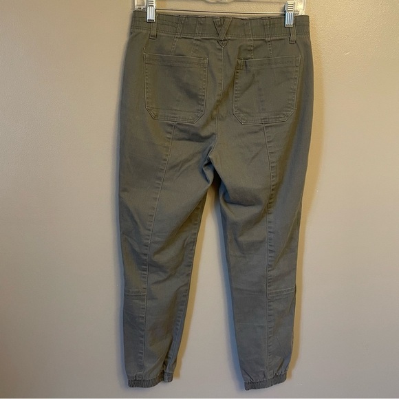 Democracy Ab Solution Joggers Size 2 Green Elastic Ankle Pockets Lightweight - Picture 3 of 11